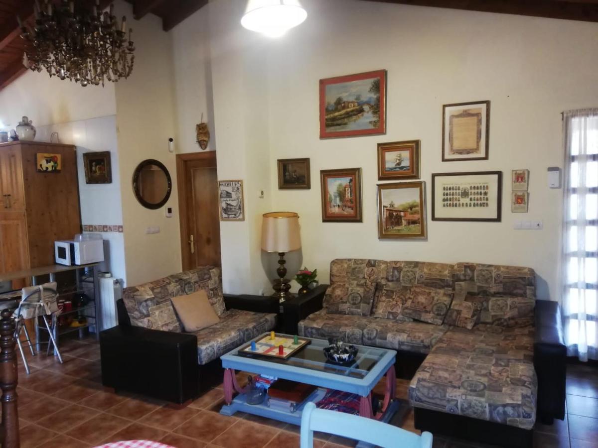 Chalet Valle de Cabuérniga: Pet-Friendly Family Retreat Lamina Exterior photo